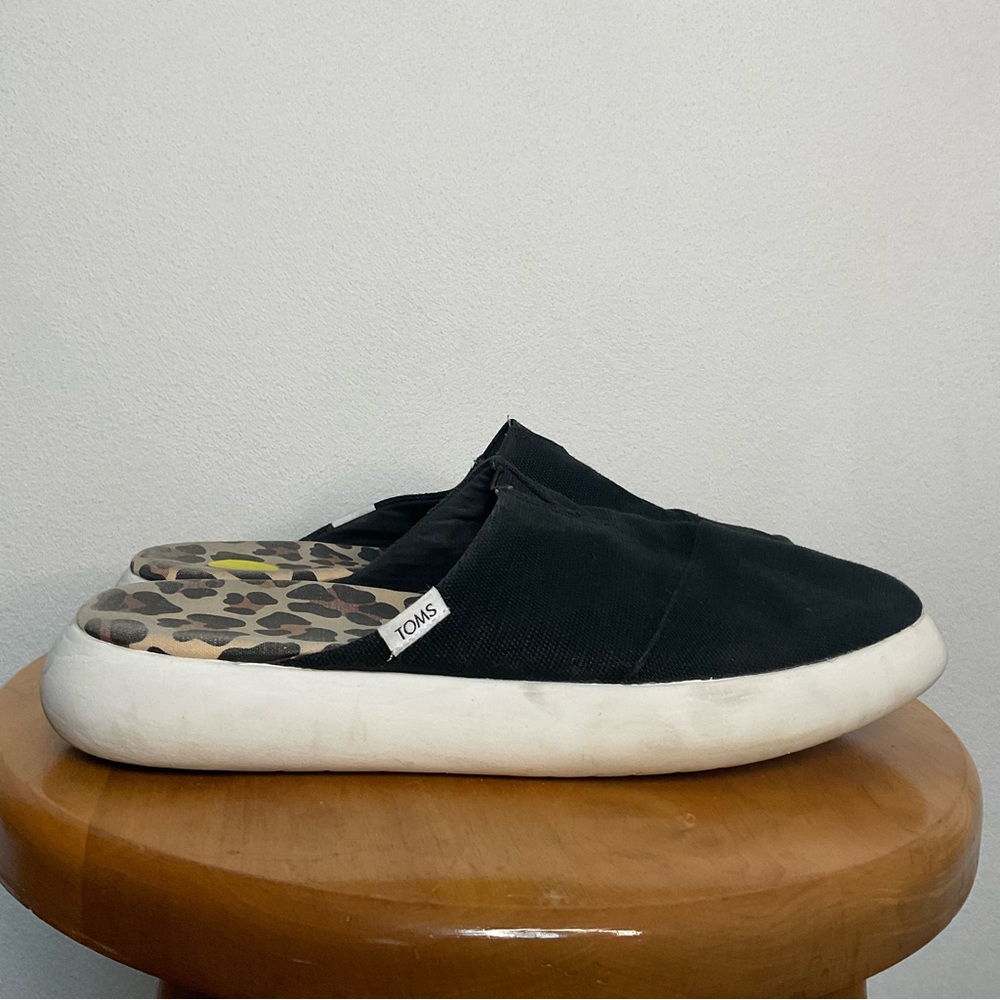Toms Black Canvas Slip On Platform Comfort Shoe Size 9 Leopard Footbed